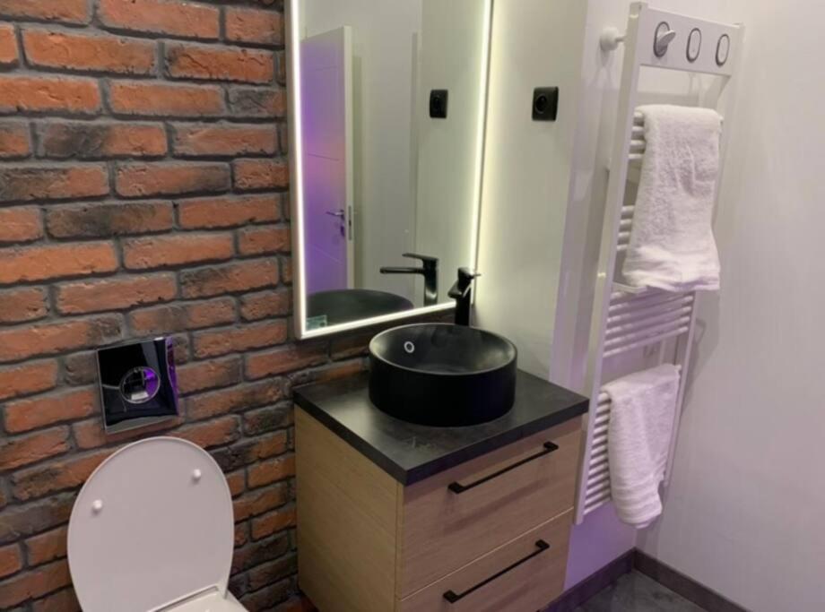 Appartement Spa - Nahleo Industriel 돌 외부 사진