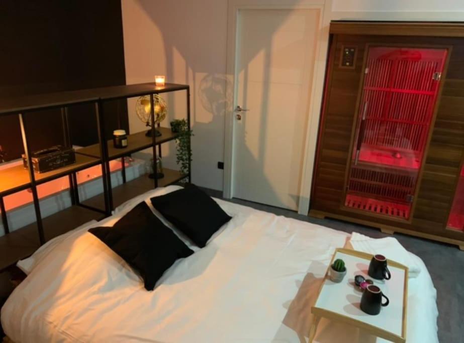 Appartement Spa - Nahleo Industriel 돌 외부 사진